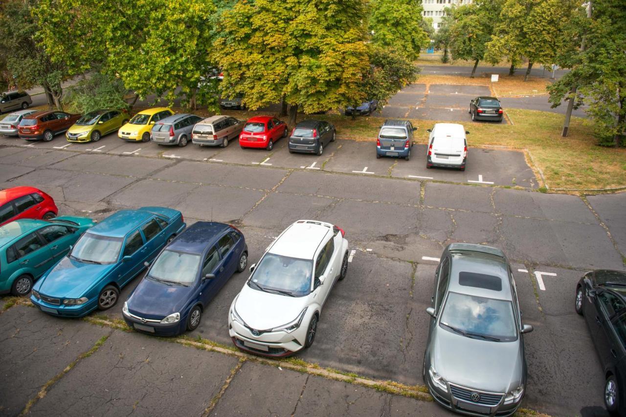 Otthon-Laksz Apartman Nyiregyhaza Bagian luar foto