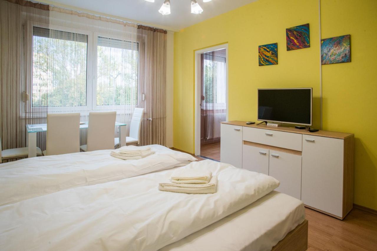 Otthon-Laksz Apartman Nyiregyhaza Bagian luar foto