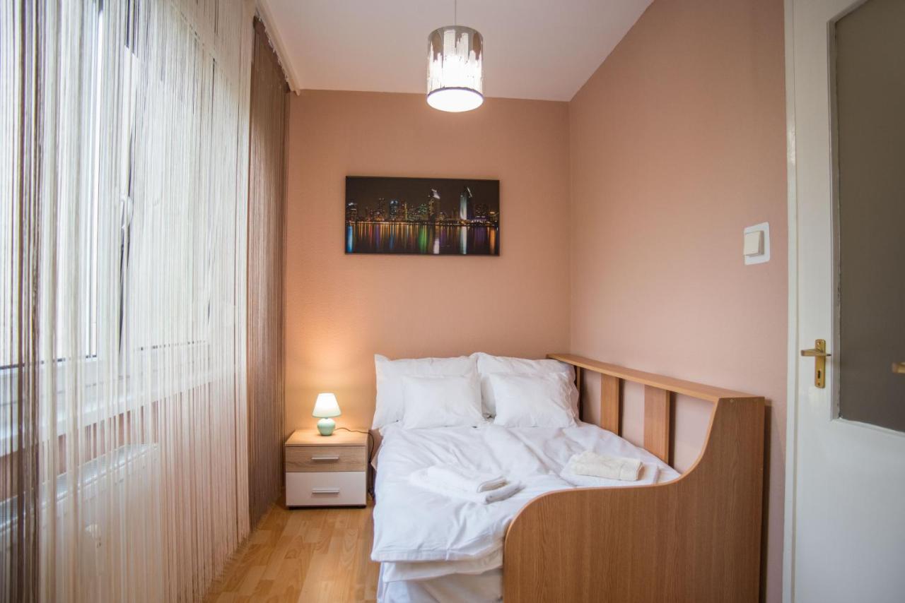 Otthon-Laksz Apartman Nyiregyhaza Bagian luar foto